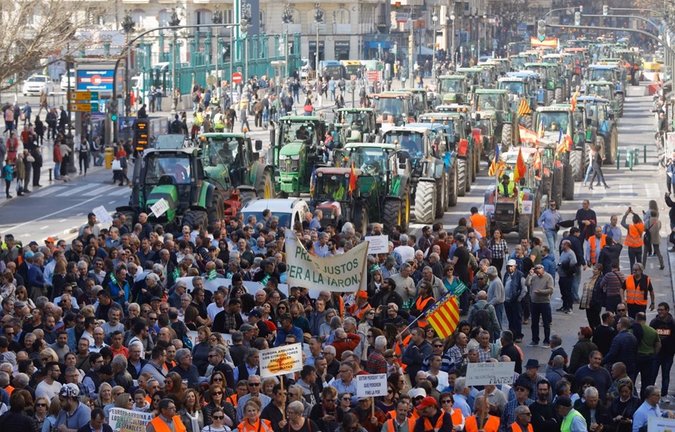 El Gobierno español dialogará con el sector agrario ante posibles movilizaciones